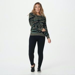 Barefoot Dreams Green Camo ~ Size Small ~ Brand New with Tags